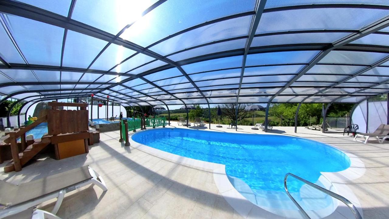 Camping Les Terrasses De Dordogne Руффиньяк-Сен-Сернен Экстерьер фото