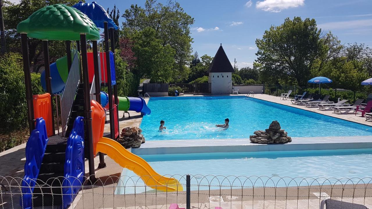 Camping Les Terrasses De Dordogne Руффиньяк-Сен-Сернен Экстерьер фото